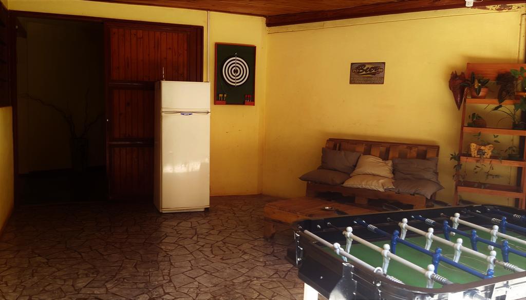 Hostel Residencial Uno Puerto Iguazú Exterior foto